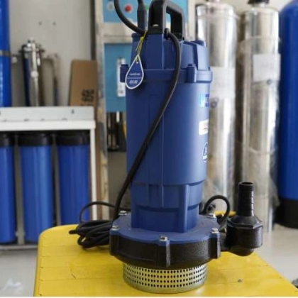 Máy bơm chìm nước sạch Adelino QDX3-30-1.1L2