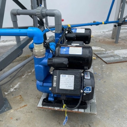 Máy bơm tăng áp Adelino 250W Model APS25-B Bơm tăng áp điện tử